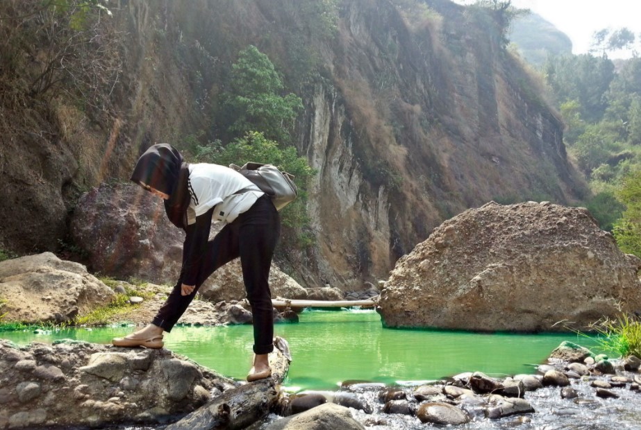 Gua Gunung Putri - SEON Digital Marketing