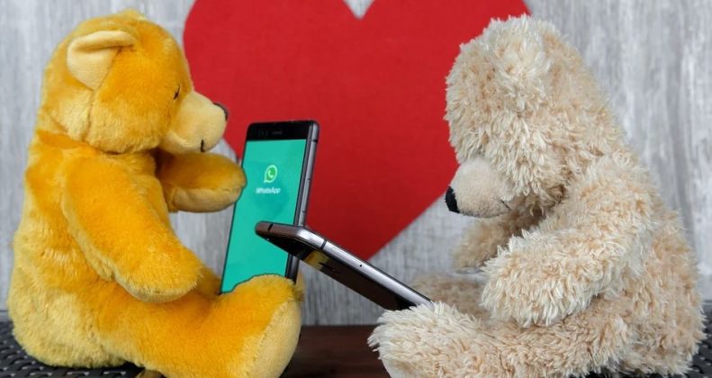 Status Wa Kata Romantis Buat Suami Lengkap - SEON Digital Marketing