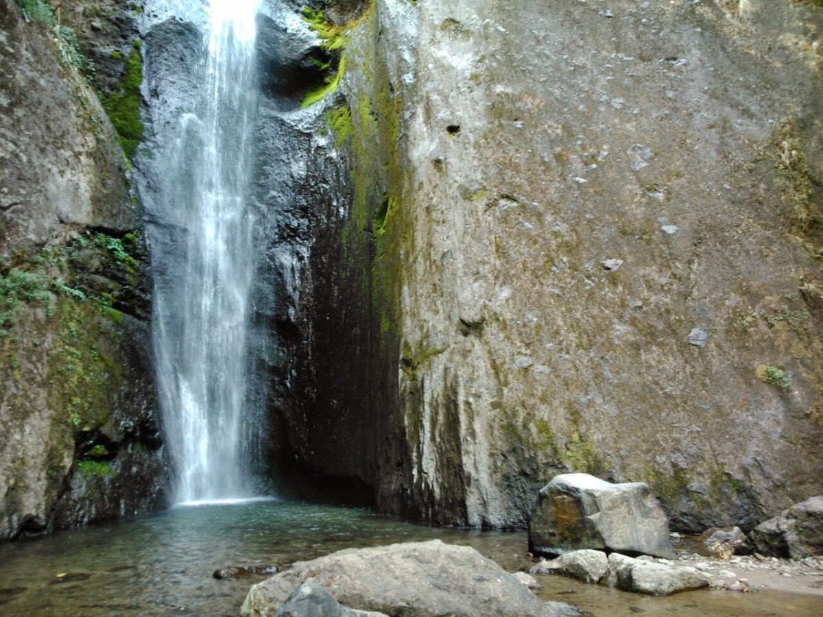 Tempat Wisata Air Terjun Dolo Kediri - SEON Digital Marketing