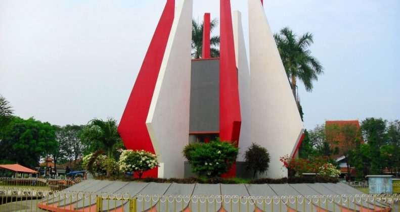 Tempat Wisata Di Mojokerto Jawa Timur Unik Dan Menarik Backg - SEON Digital Marketing